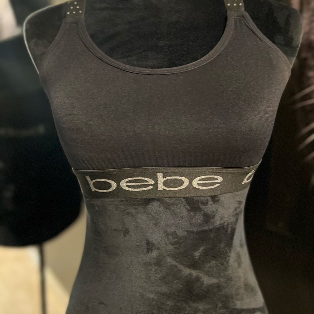 EUC- 🖤BLACK bebe SPORTS BRA SZ M🖤